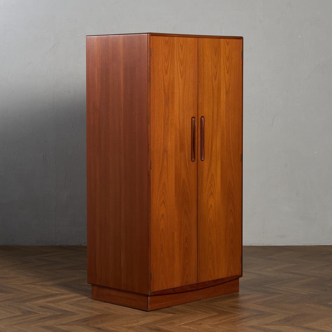 ジープラン G-PLAN Fresco 2ドア ワードローブ (2100D) #97398