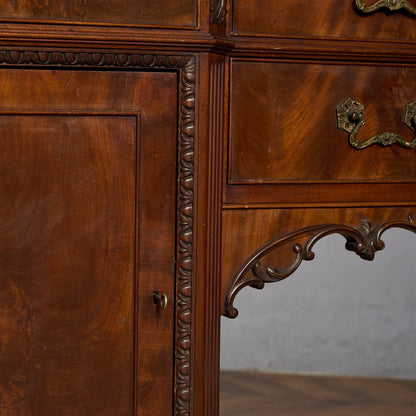 英国 クラシック ウォールナット サイドボード