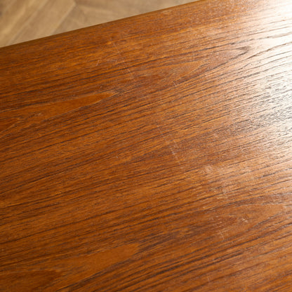 十字扉 ヴィンテージ サイドボード