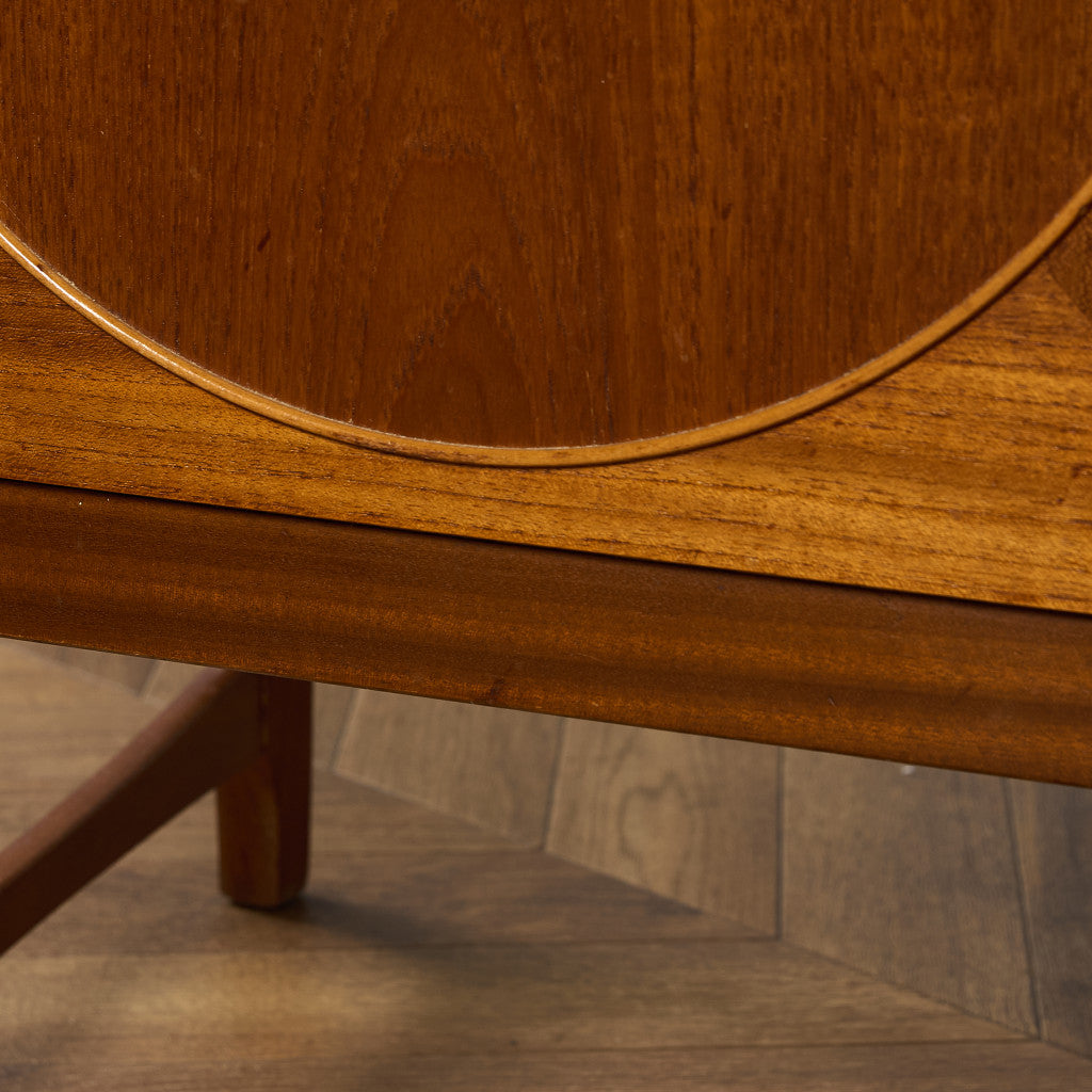 ヴィンテージ サークル サイドボード