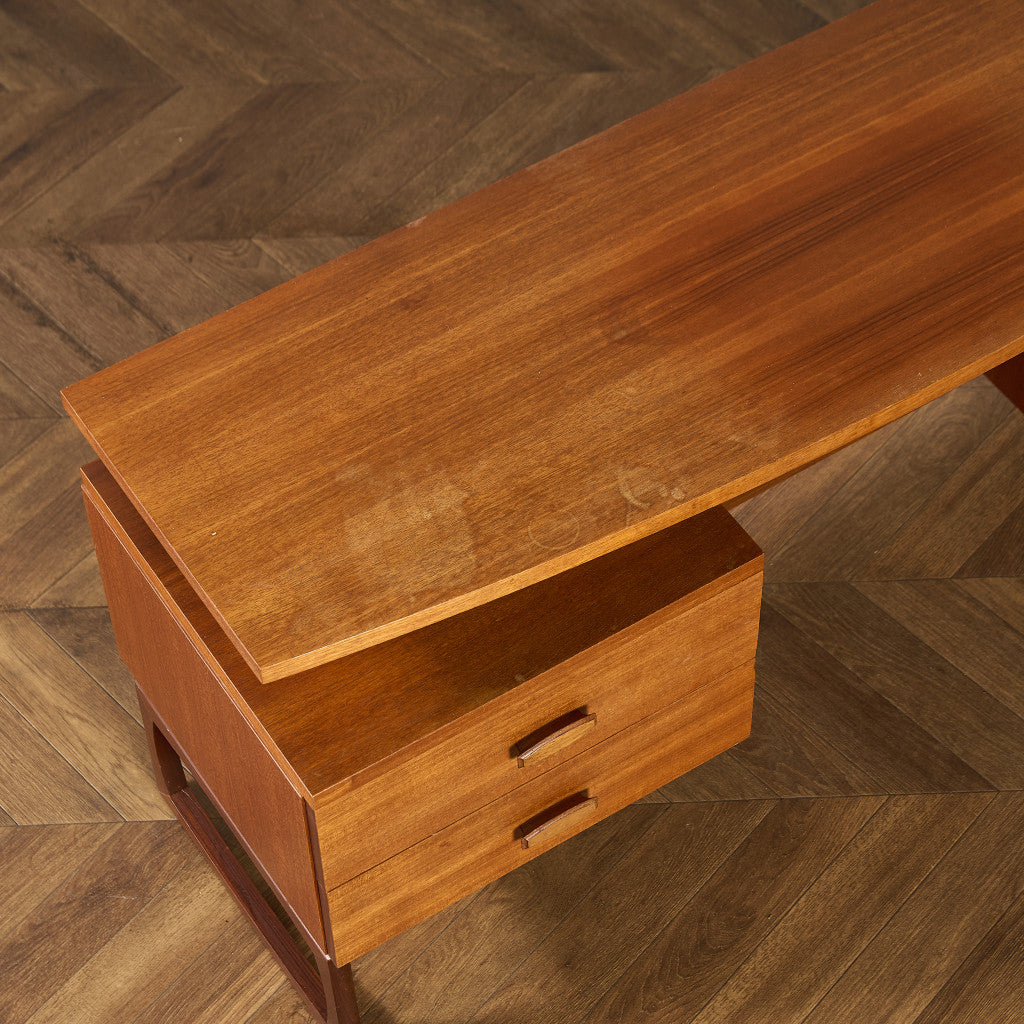 Quadrille ヴィンテージ デスク 両袖デスク