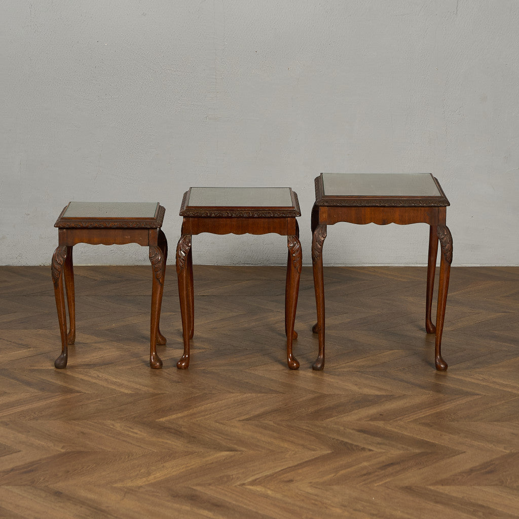 英国 クラシック ガラストップ ネストテーブル