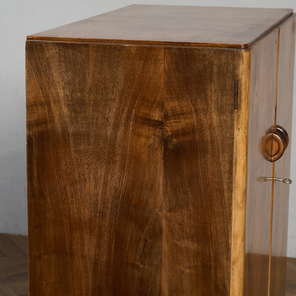 イギリス ヴィンテージ ワードローブ