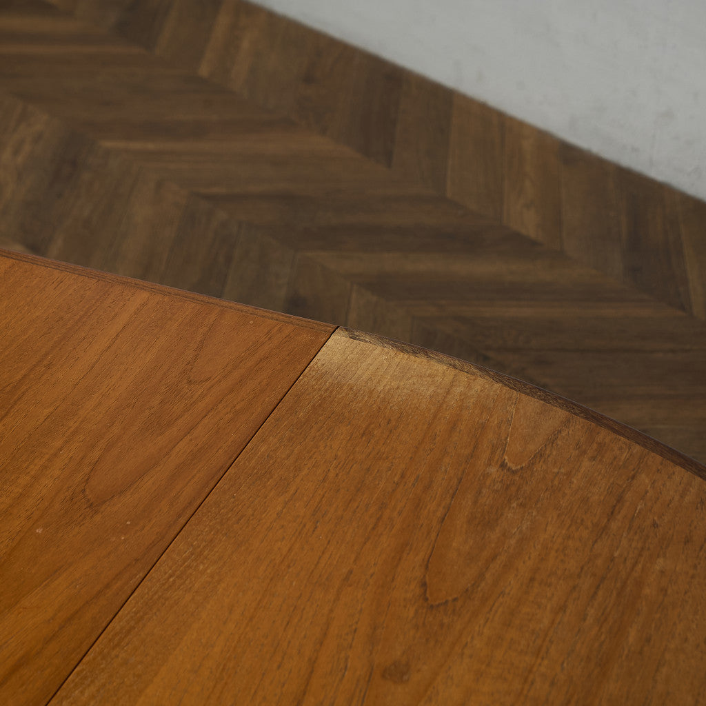 エクステンション ラウンド ダイニングテーブル