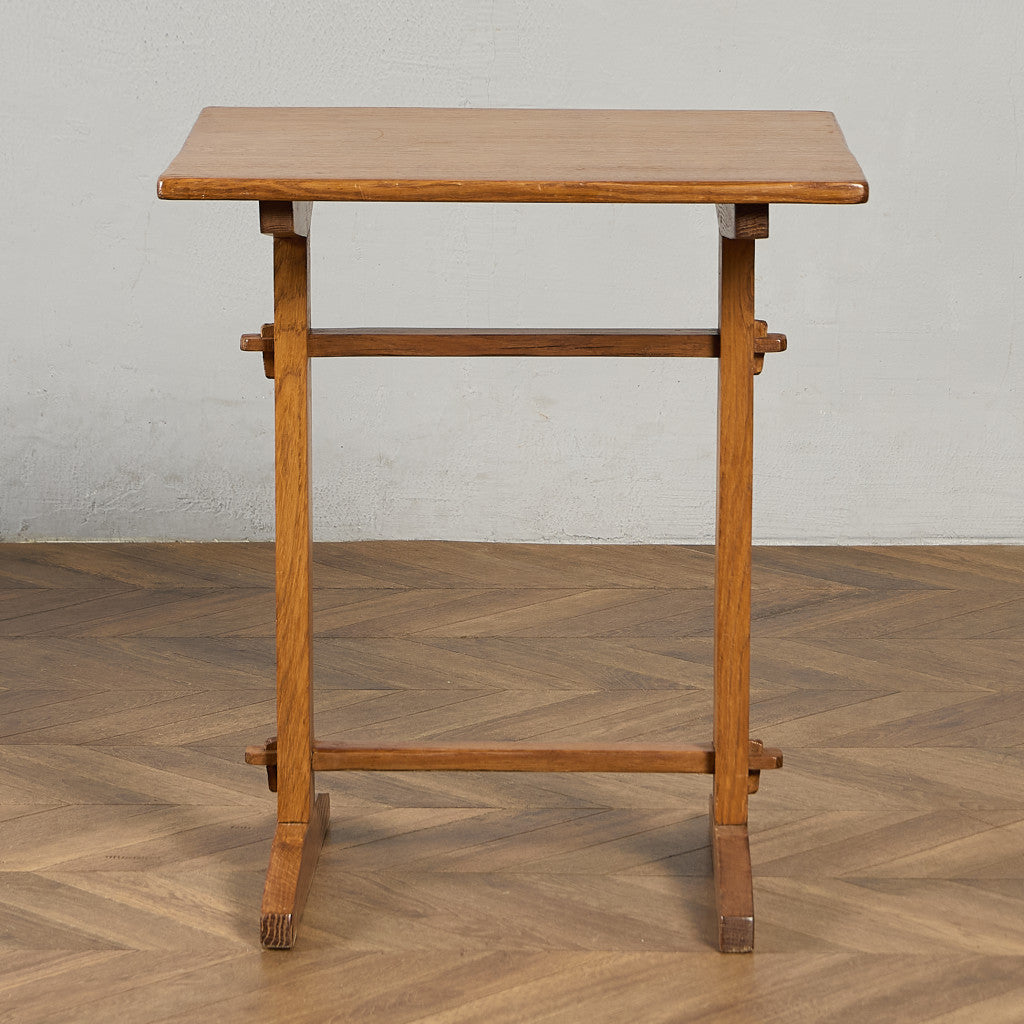 英国 クラシック サイドテーブル