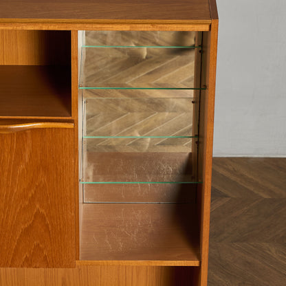 A Quinn (Sales) Ltd ヴィンテージ ウォールユニット