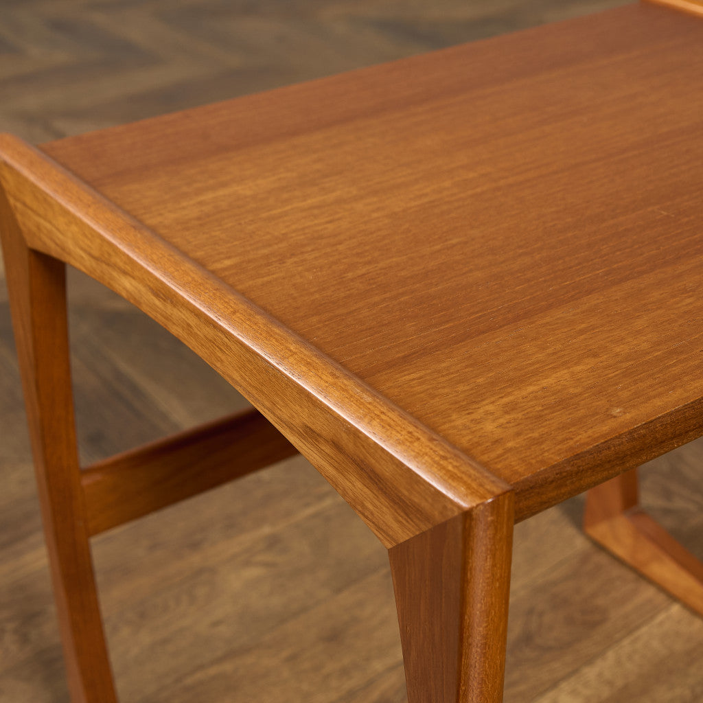 Quadrille ヴィンテージ ネストテーブル