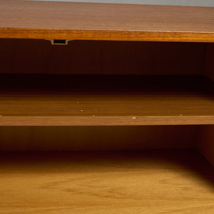 英国 ヴィンテージ キャビネット