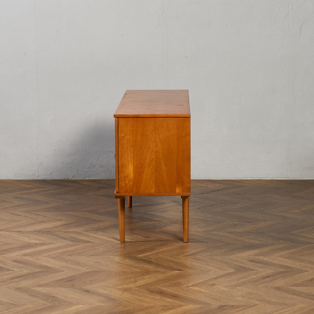 イギリス ヴィンテージ サイドボード