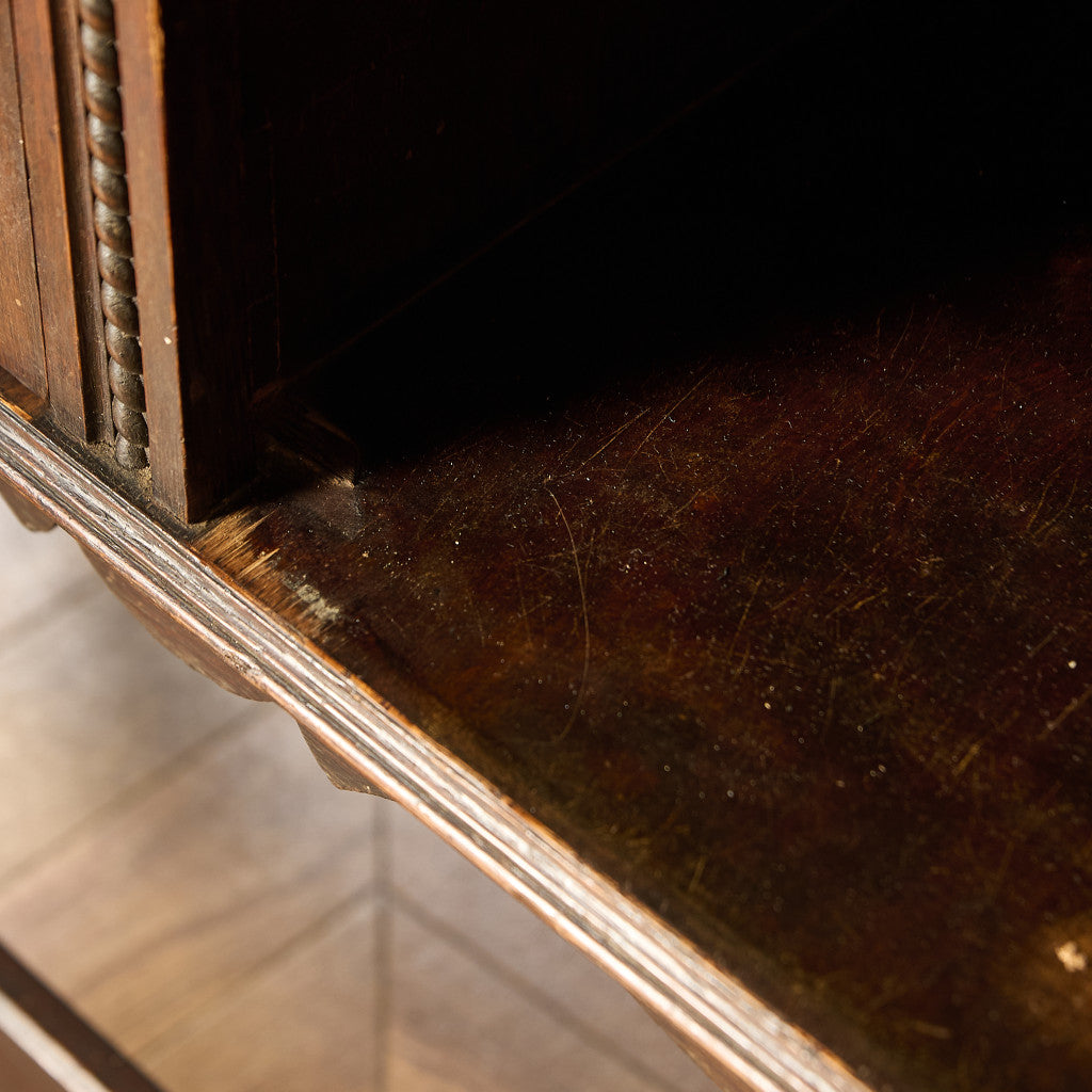 英国 クラシック ウェルシュドレッサー  食器棚