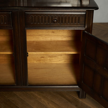 英国 クラシック コートカップボード