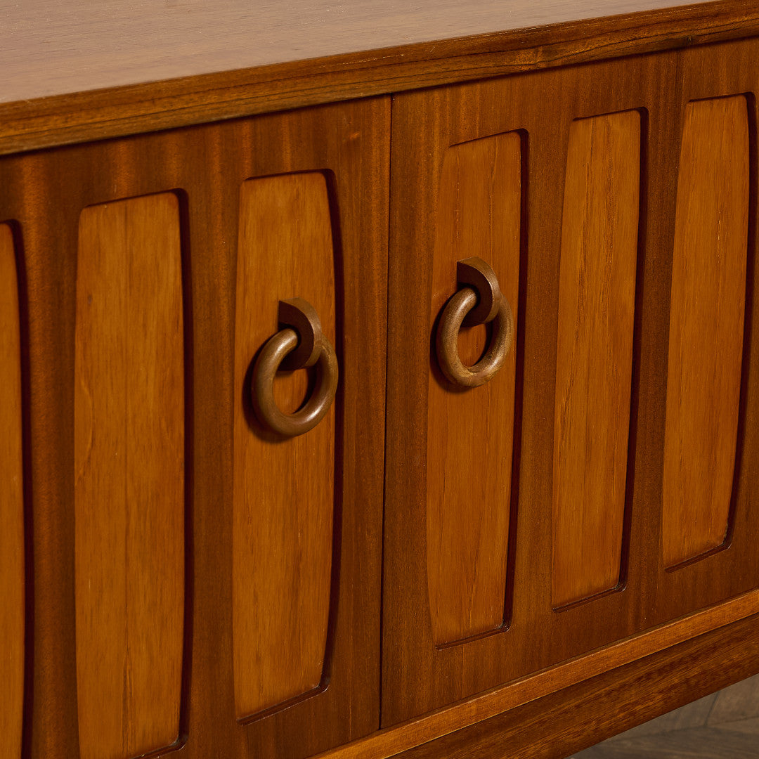 ヴィンテージ サイドボード