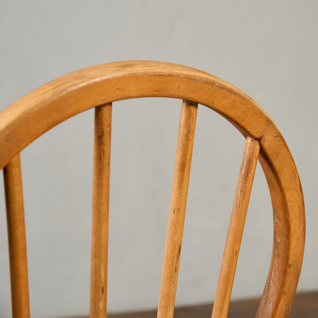 4本 スポーク フープバックチェア