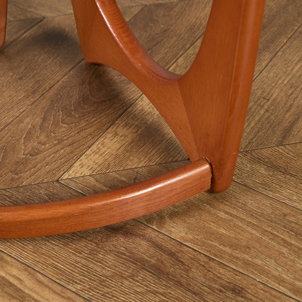 ヴィンテージ ガラストップ ネスト コーヒーテーブル