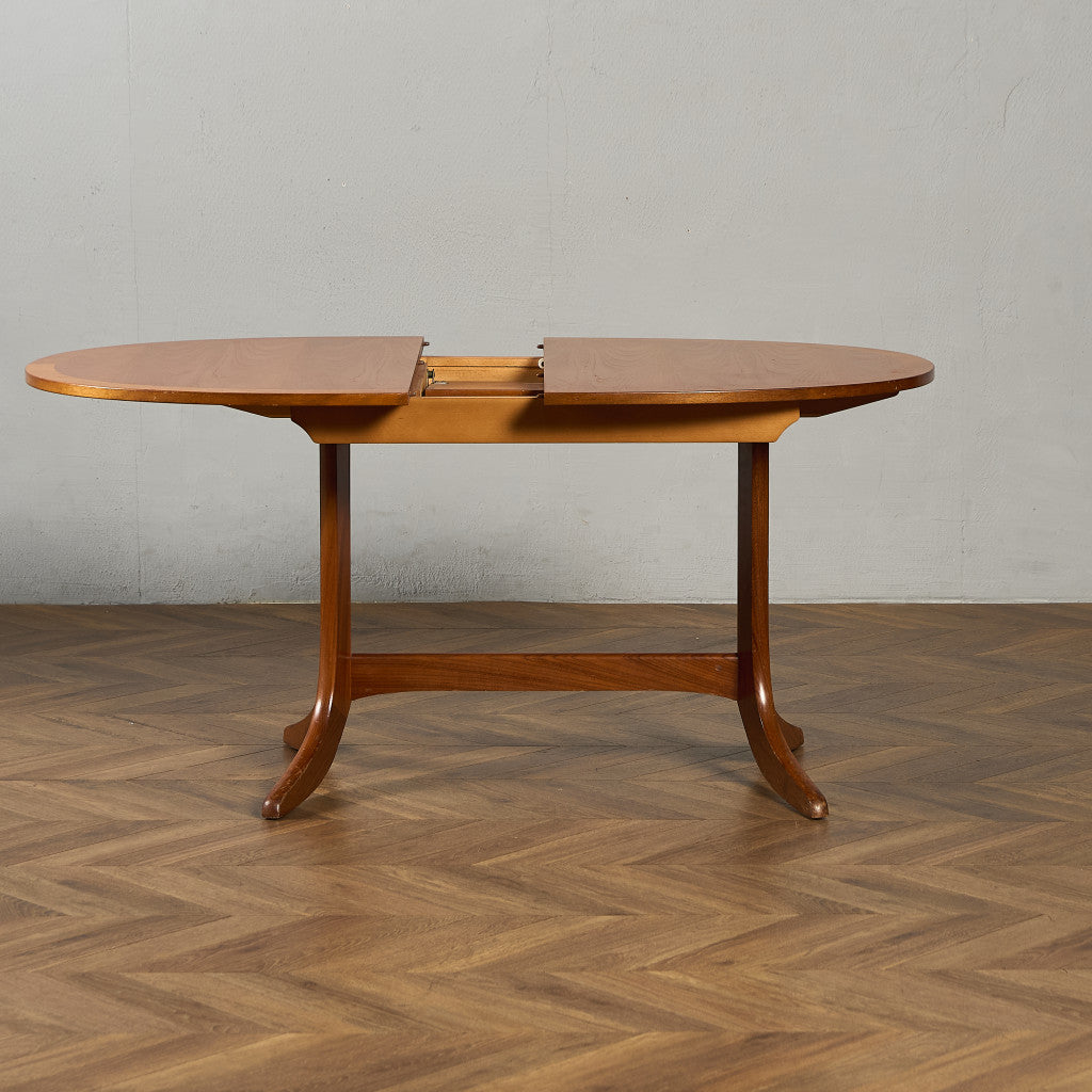 ヴィンテージ エクステンション オーバル ダイニングテーブル