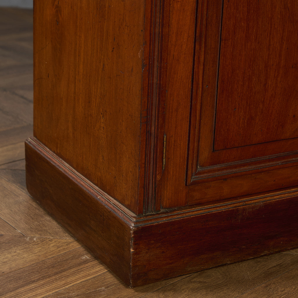 英国 クラシック ブックケース