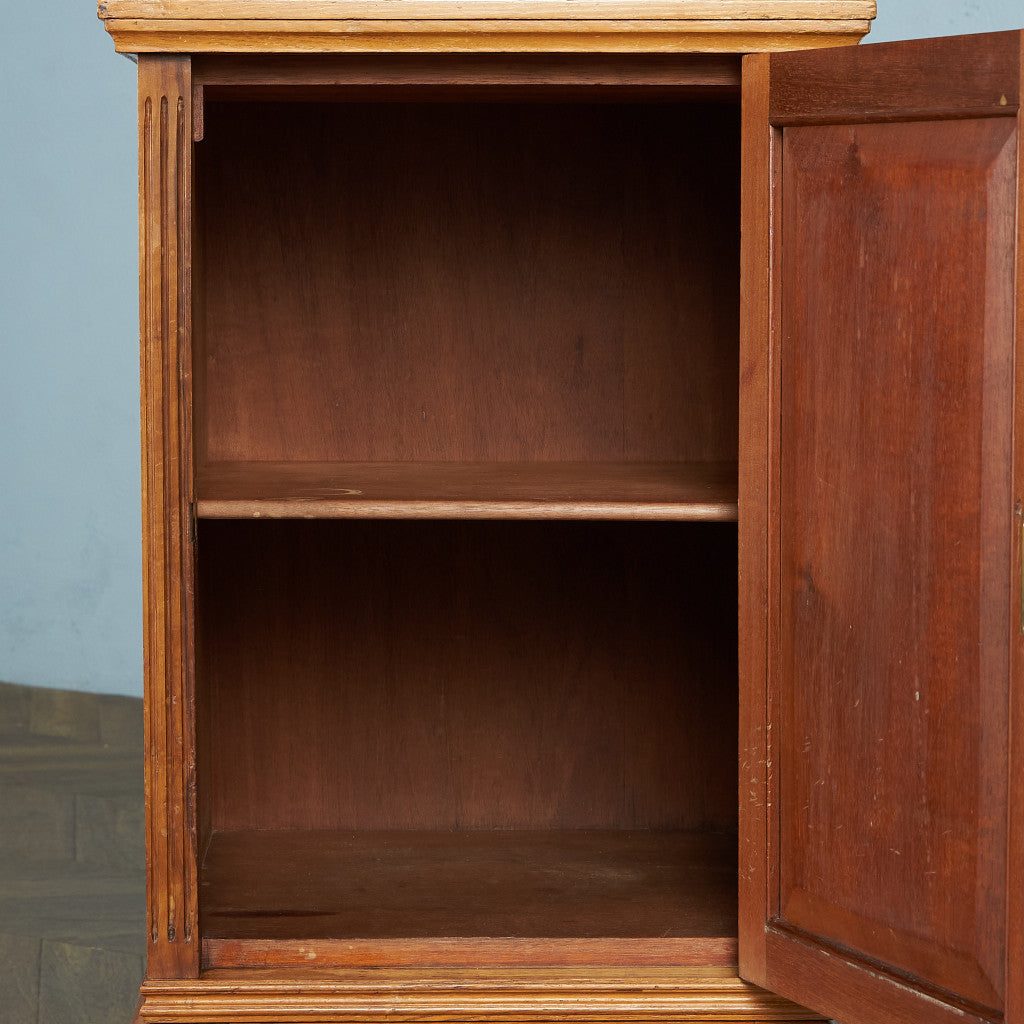 British Classic Bedside Cabinet #82054