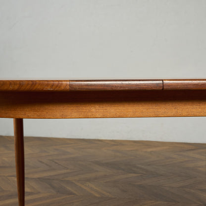 ヴィンテージ エクステンション オーバルダイニングテーブル