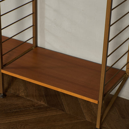 ウォールユニット