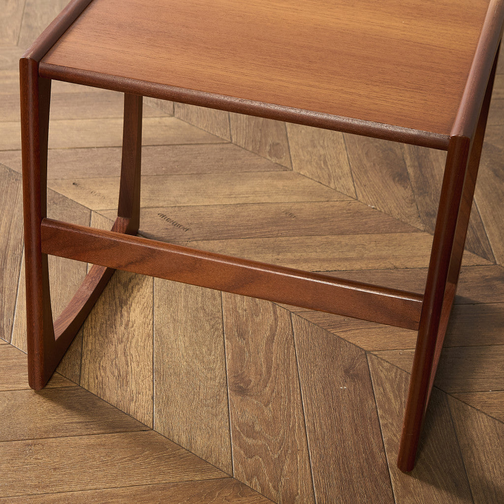 Quadrille ヴィンテージ ネストテーブル