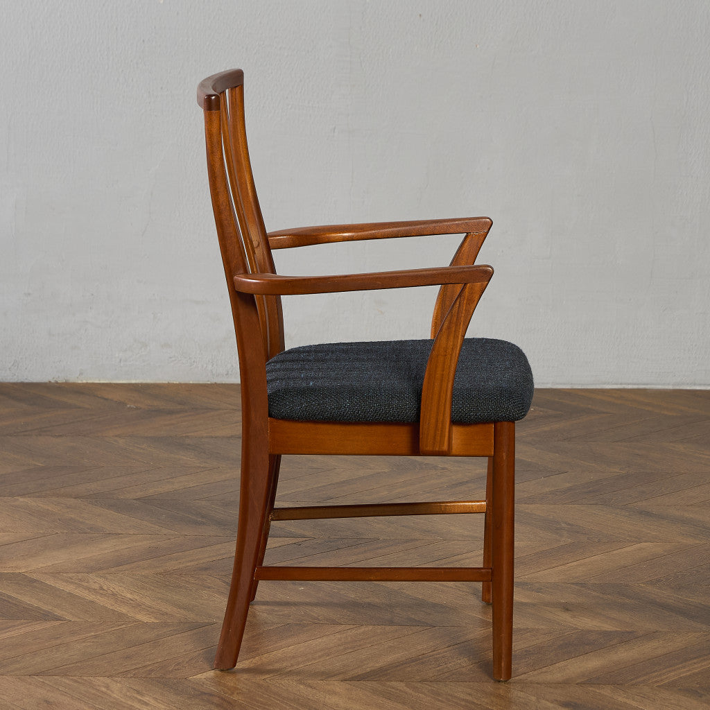 ヴィンテージ アームチェア 座面張替え済み