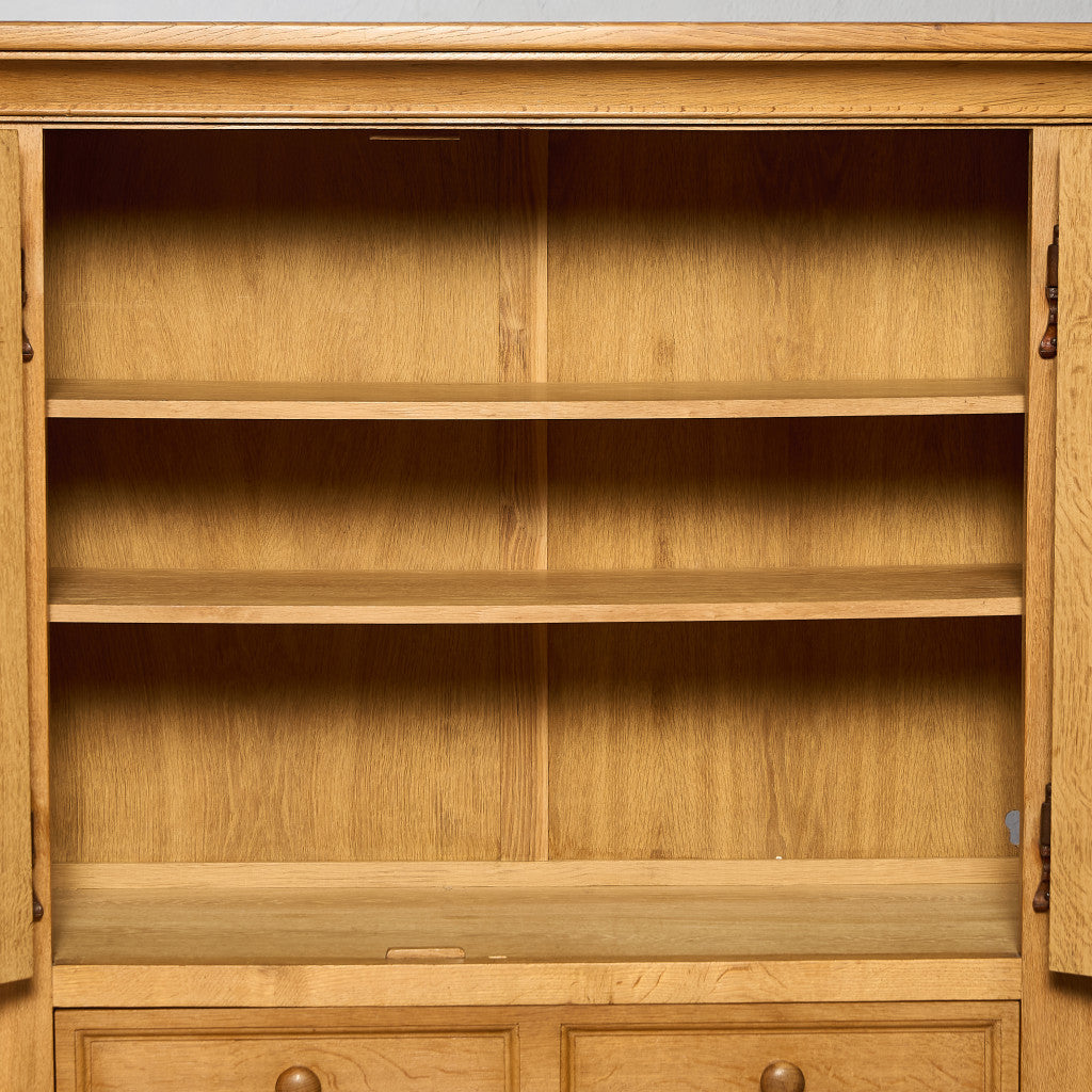 英国 クラシック キャビネット