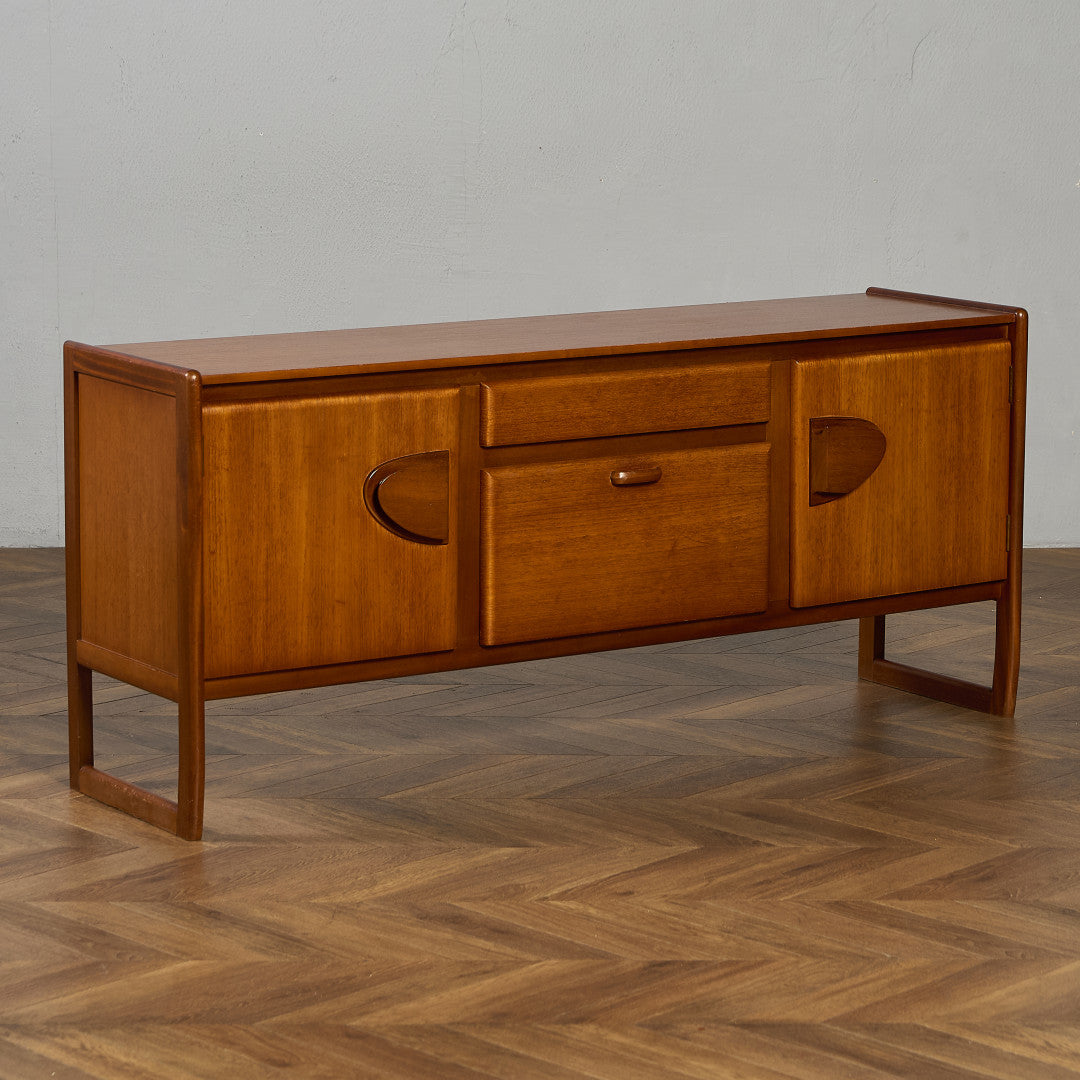 イギリスヴィンテージ サイドボード