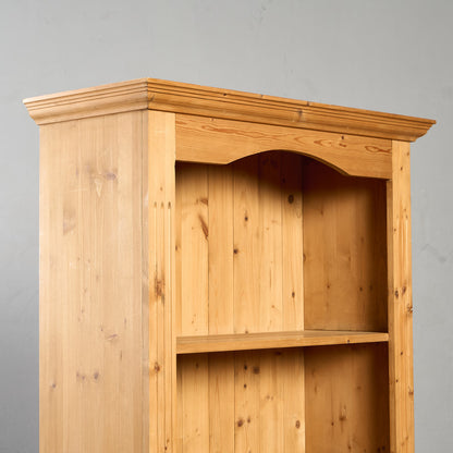 カントリー スタイル ブックシェルフ