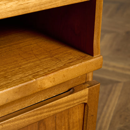 ヴィンテージ 十字扉 スモール キャビネット