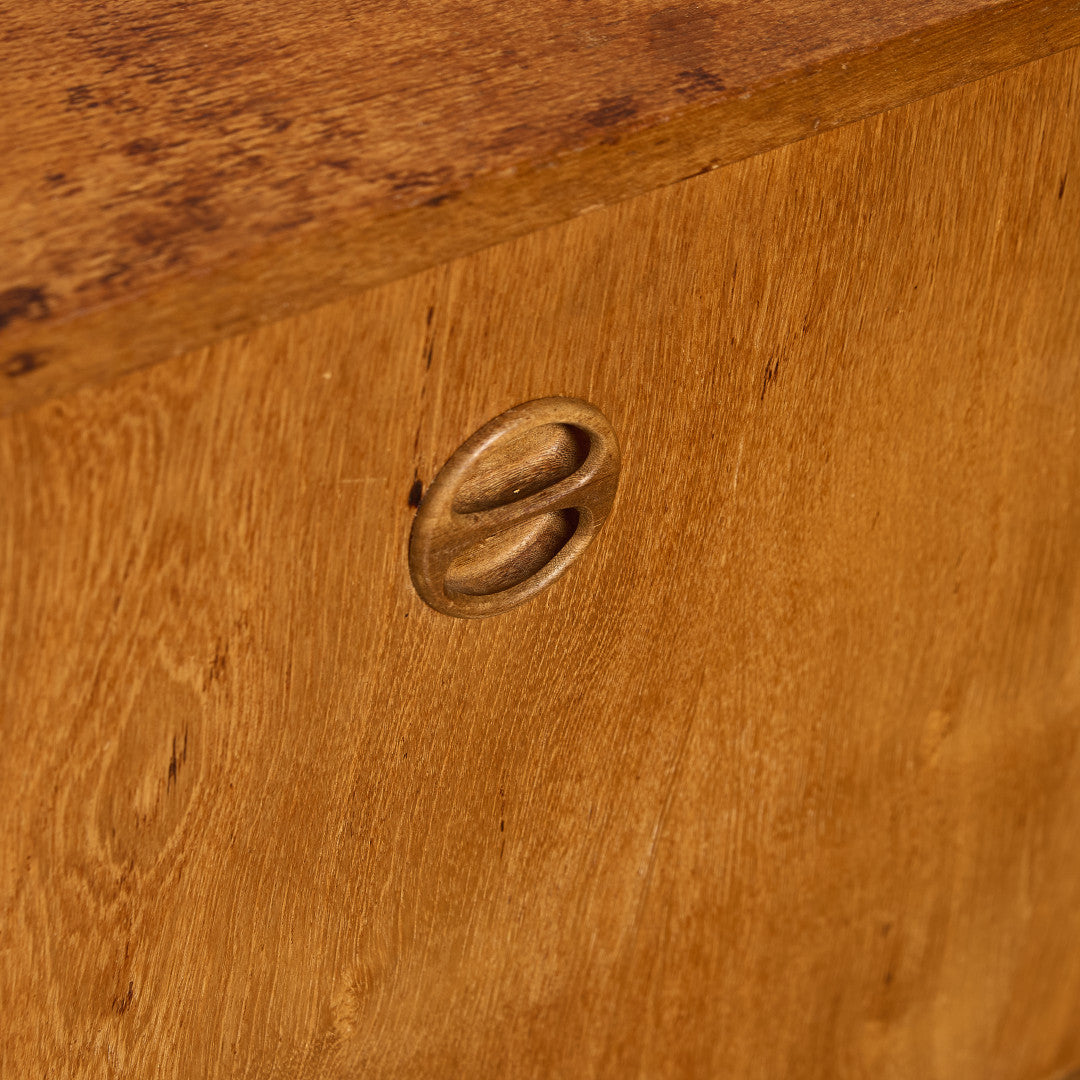 イギリス ヴィンテージ サイドボード