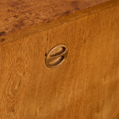 イギリス ヴィンテージ サイドボード