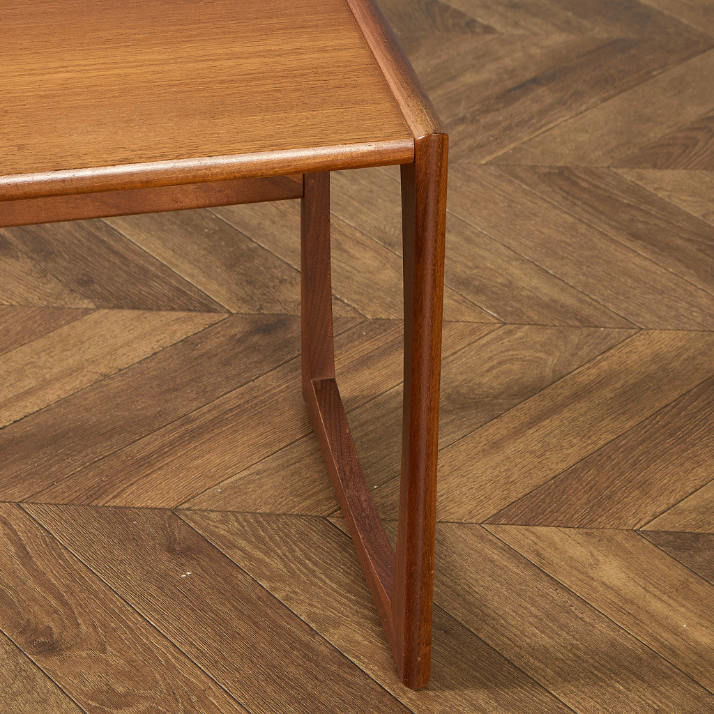 Quadrille ヴィンテージ ネストテーブル