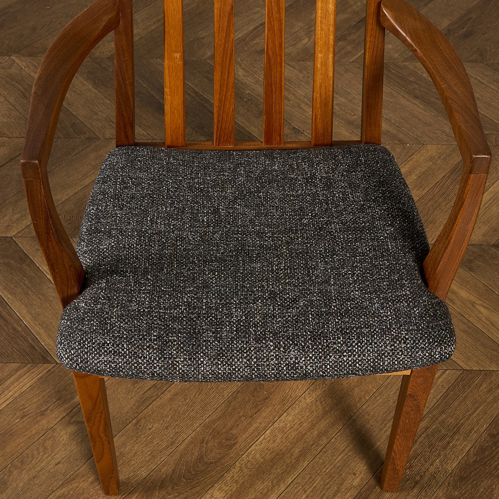 スラットバック アームチェア 座面張替え済み