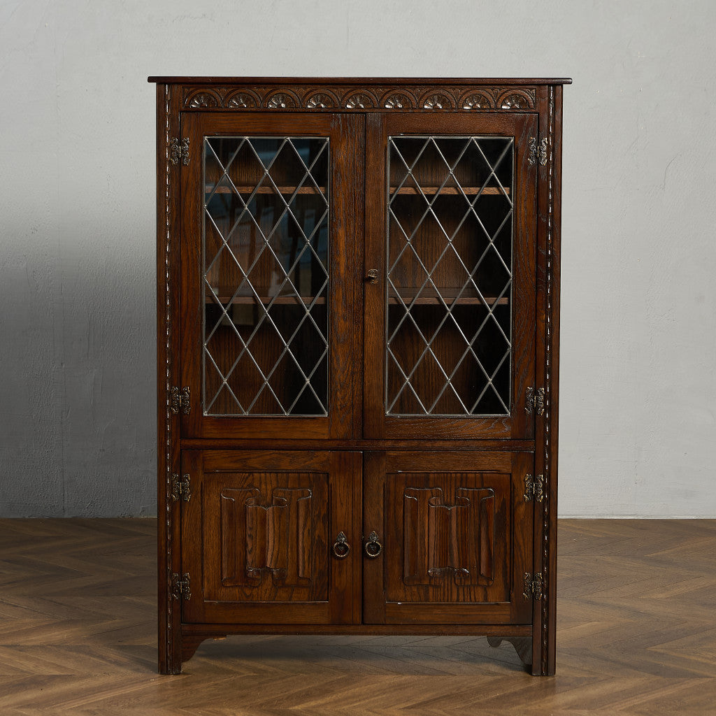 中型 ガラスキャビネット 　✳引き取り限定 ジェイシーファニチャー Jaycee Furniture ガラス キャビネット #97312