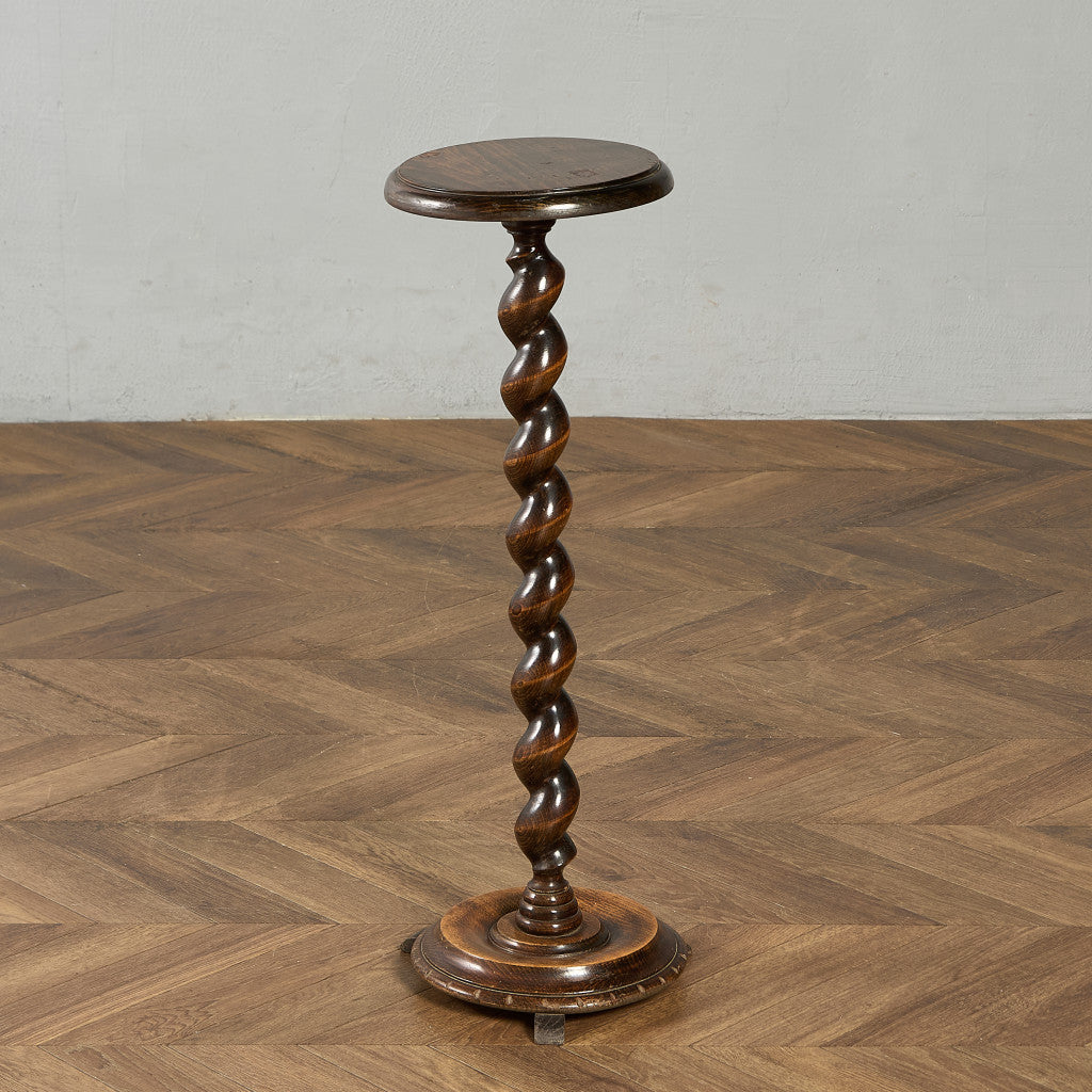 サイドテーブル