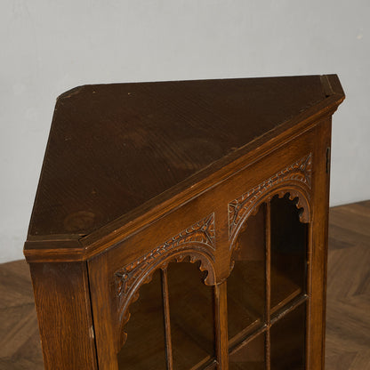 英国 クラシック オーク コーナーキャビネット