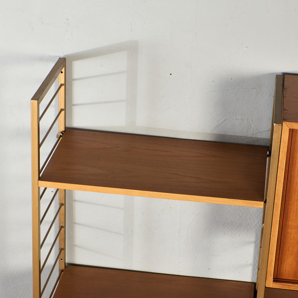 ウォールユニット