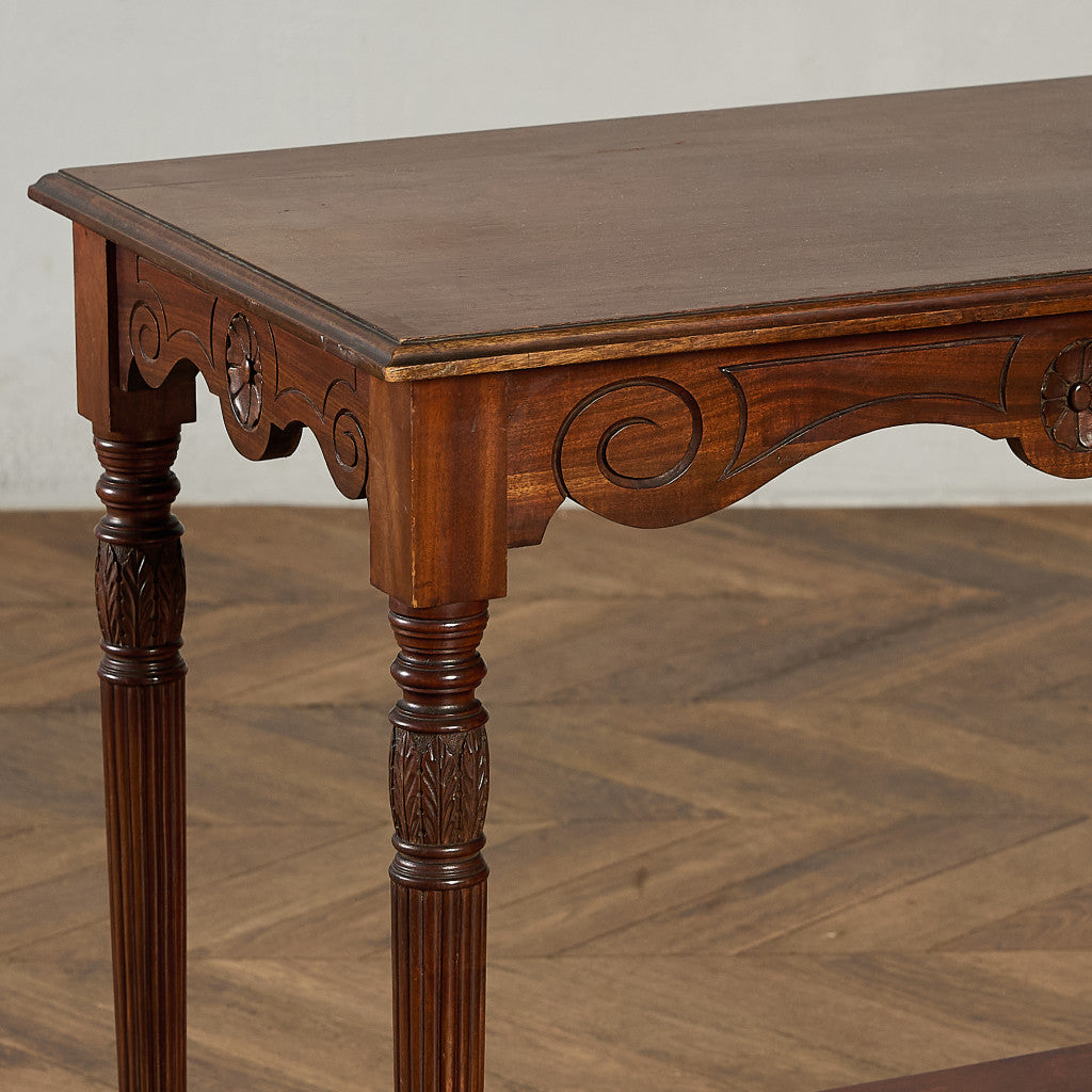 英国 クラシック サイド テーブル