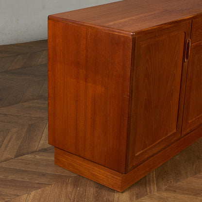 Fresco ヴィンテージ サイドボード