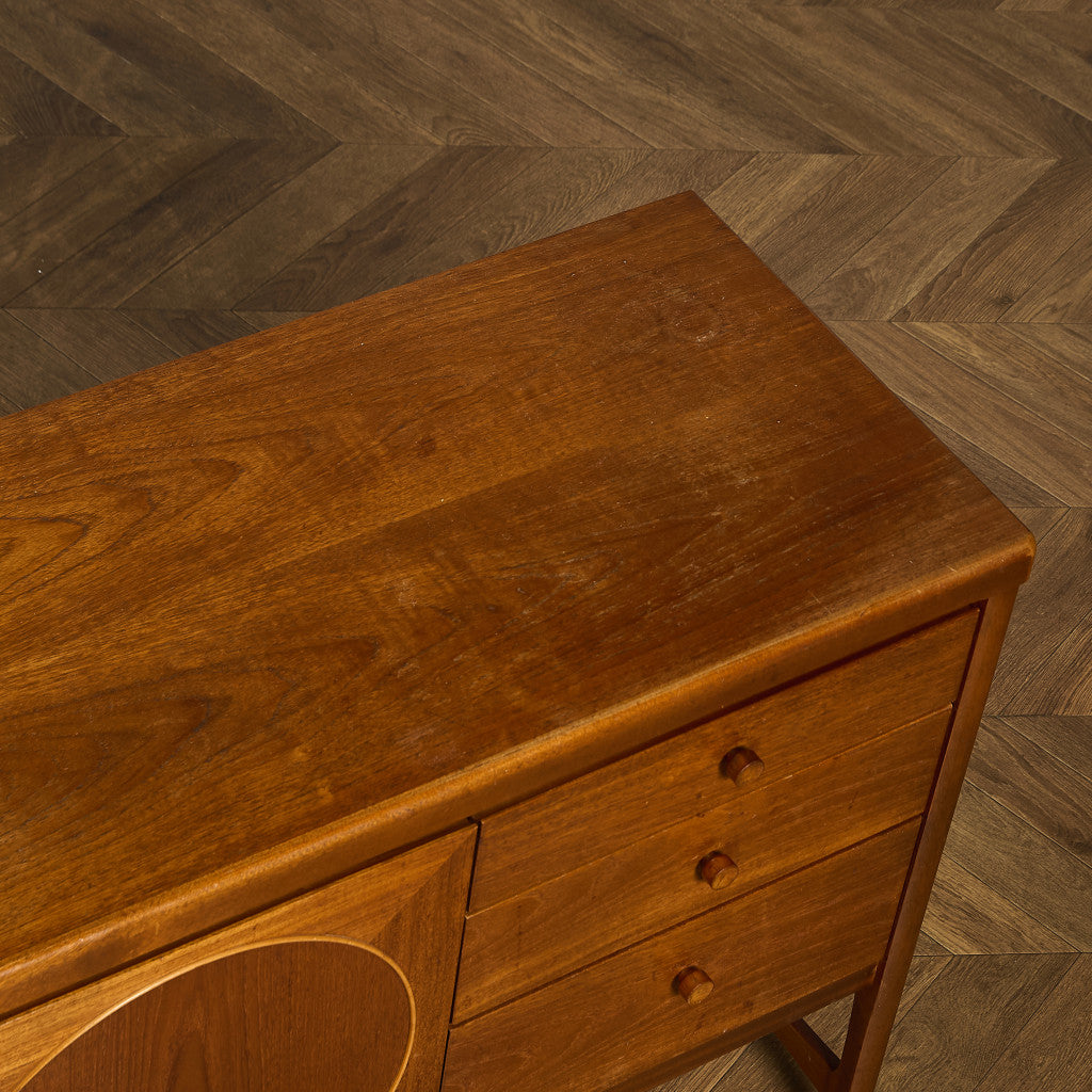 ヴィンテージ サークル サイドボード