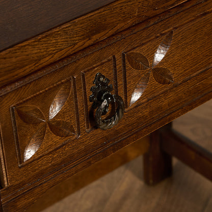 英国 クラシック オーク材 サイドテーブル