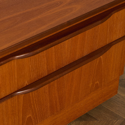 英国ヴィンテージ ハイサイドボード / ハイボード