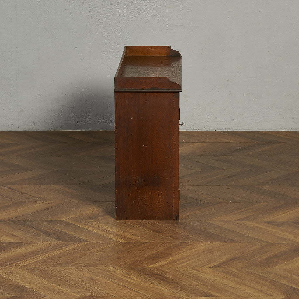 英国 アンティーク キャビネット