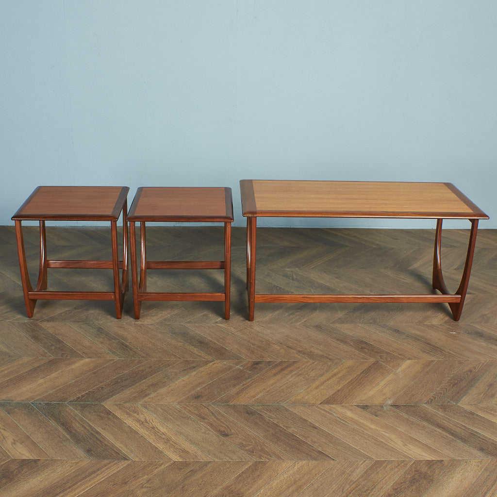 G-PLAN(ジープラン) アストロ ネストテーブル G-PLAN】ジープラン アストロ タイルトップネストテーブル | TightCreek.