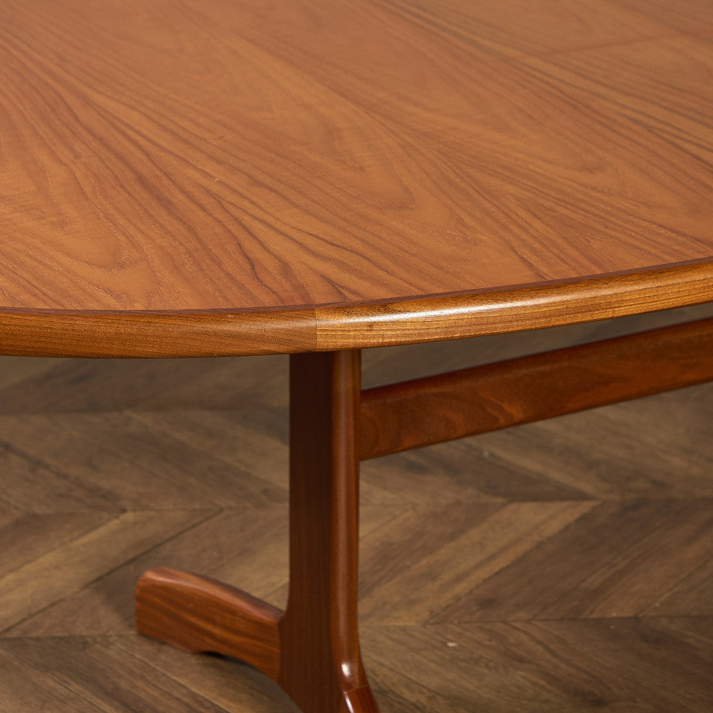 Fresco ホエールレッグ ダイニングテーブル 4393