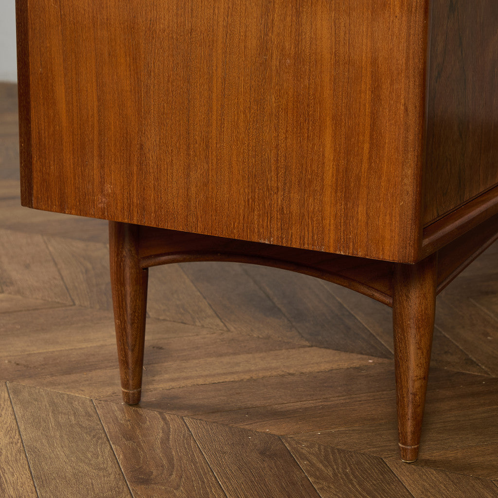 ヴィンテージ サイドボード カップボード