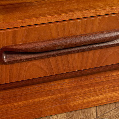 Fresco ナイトテーブル