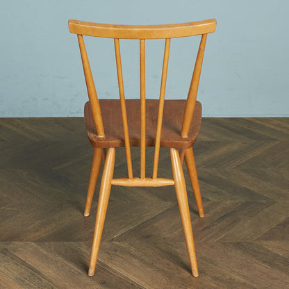 スティックバックチェア