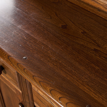 オールドコロニアル ウェルシュドレッサー エンボスゴールドメタルラベル