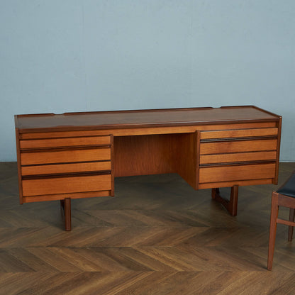 William Lawrence Vintage Dressing Desk #83715